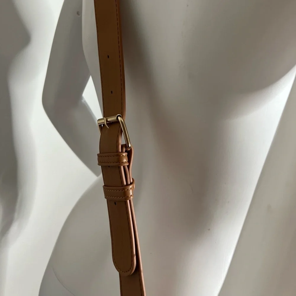 Like Dreams Quilted Shearling Crossbody Bag - Picture 4 of 10